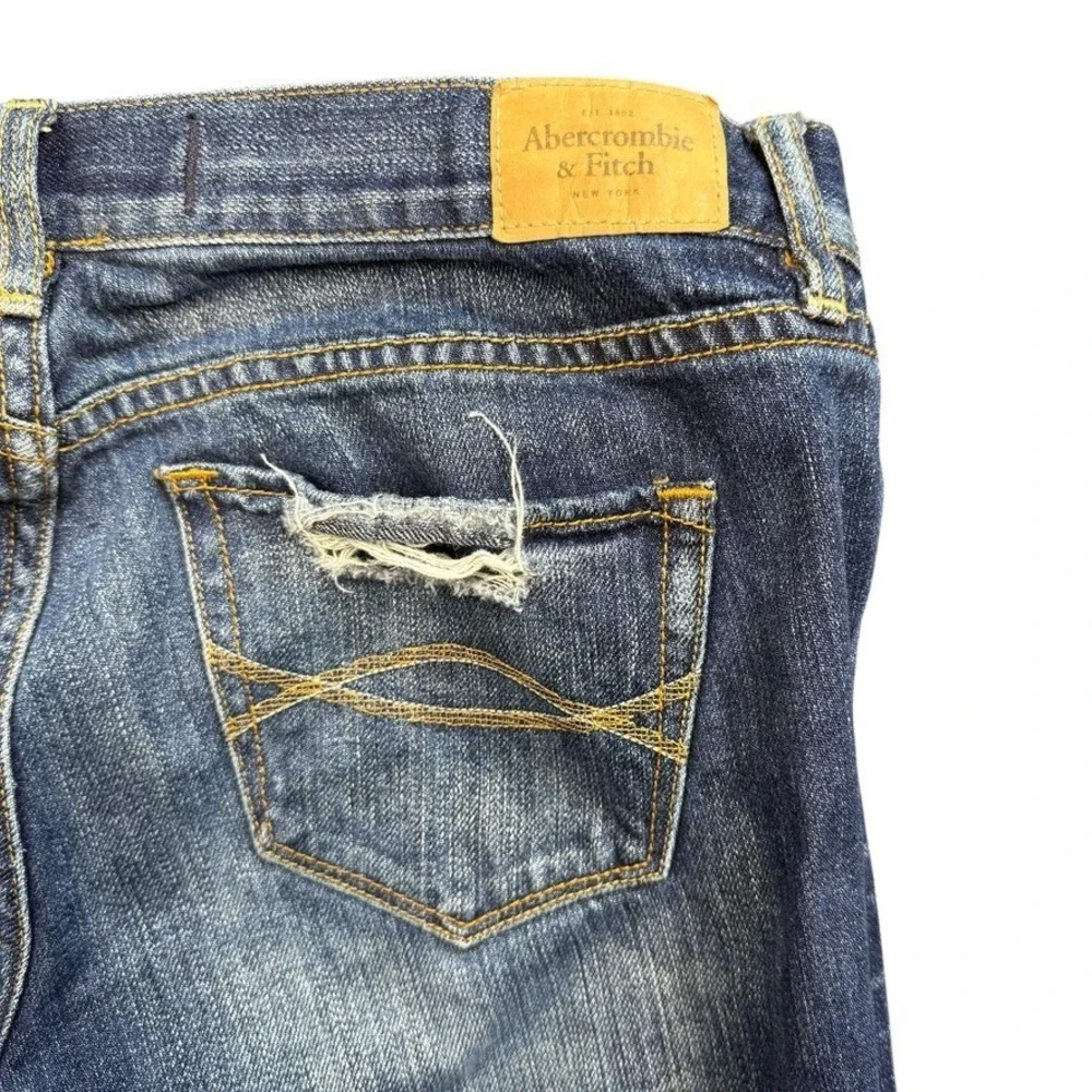 Abercrombie & Fitch Jeans Womens Size 6 Blue Jean Distressed New York - Picture 4 of 8